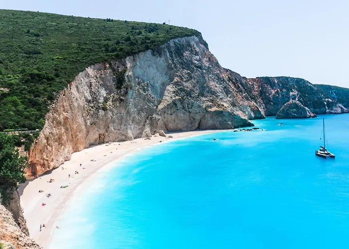 Ameli Apartment , Spacious With Mountain View, Lefkada