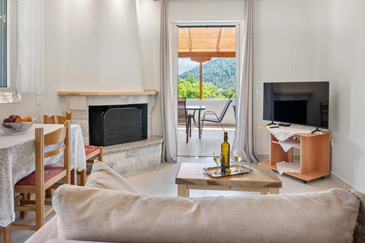 Ameli , Spacious With Mountain View, Lefkada *