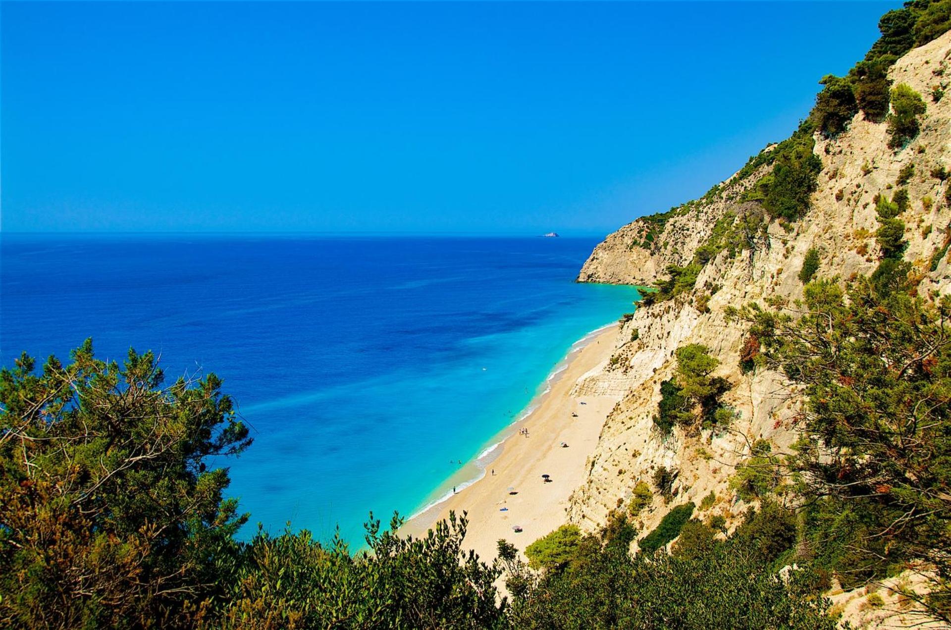 Ameli , Spacious With Mountain View, Lefkada * Dragano