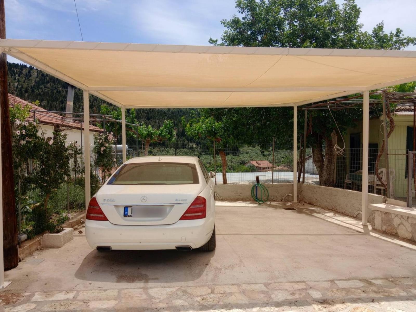 Ameli , Spacious With Mountain View, Lefkada Apartment Dragano